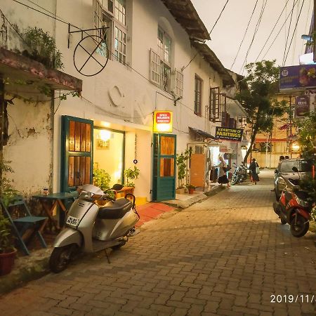 Отель Spice Holidays Коччи Экстерьер фото